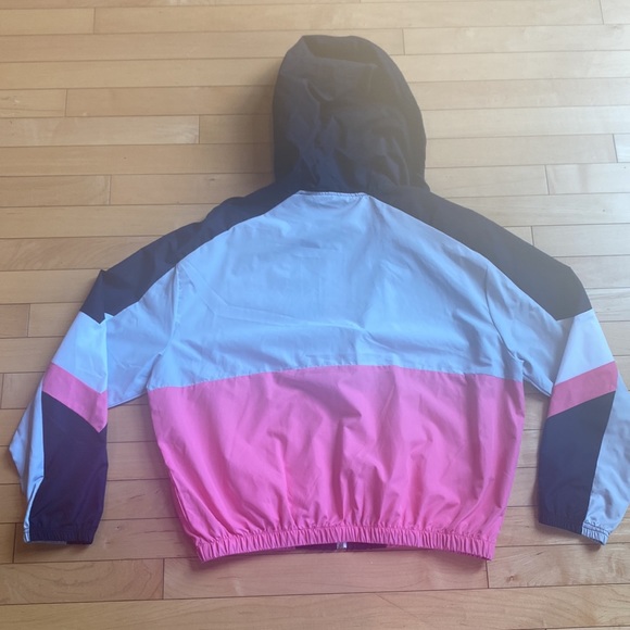 Betsey Johnson Performance Colorblocked Wind Breaker - Picture 5 of 10